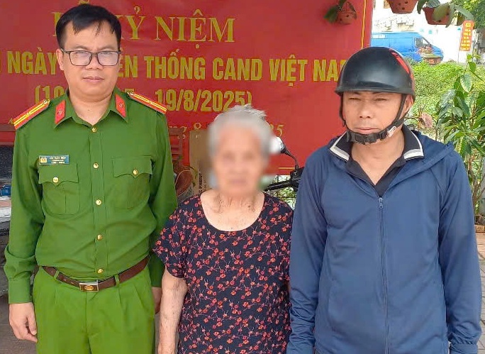 Công an phường An Hải kịp thời giúp đỡ tìm kiếm người dân đi lạc